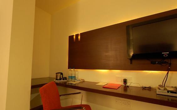 Отель Casa Luxurio By Xenious Хайдарабад Номер фото